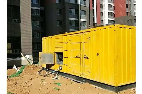 突泉发电机租赁中燃油压力过低会对发动机的哪些部件造成损坏？